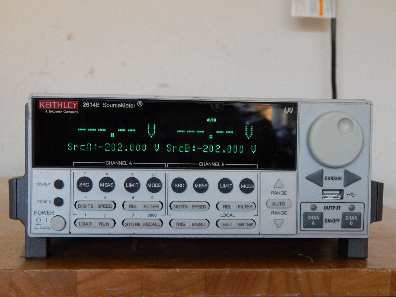 Keithley 2614B dual SourceMeter tested w/data, USA dealer, avoid 25% tariffs Keithley 2614B dual SourceMeter tested w/data, USA dealer, avoid 25% tariffs